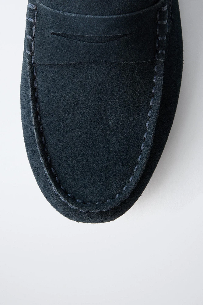 LEATHER LOAFERS