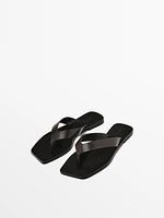 Sandales cuir entre-doigts
