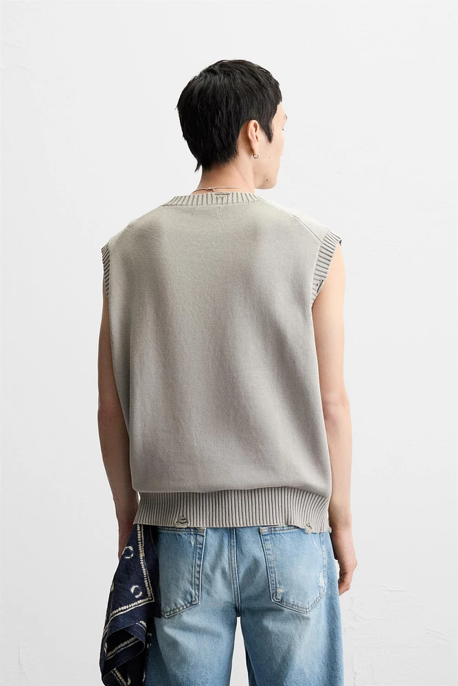 DISTRESSED KNIT VEST