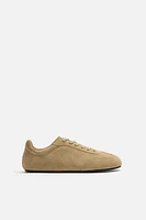 TENNIS EN CUIR ÉDITION LIMITÉE