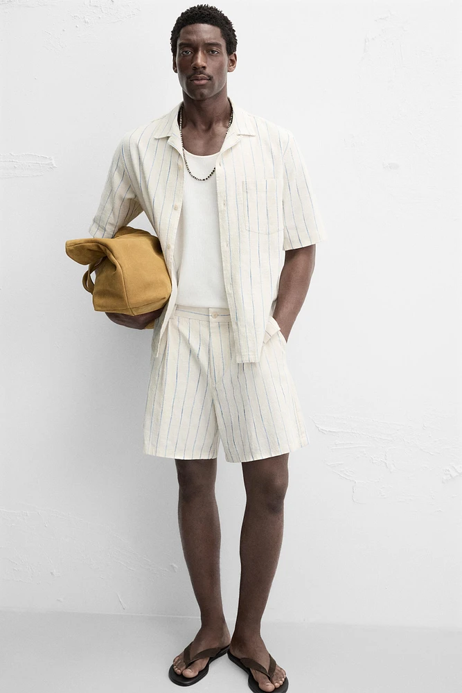 TEXTURED STRIPED SHORTS