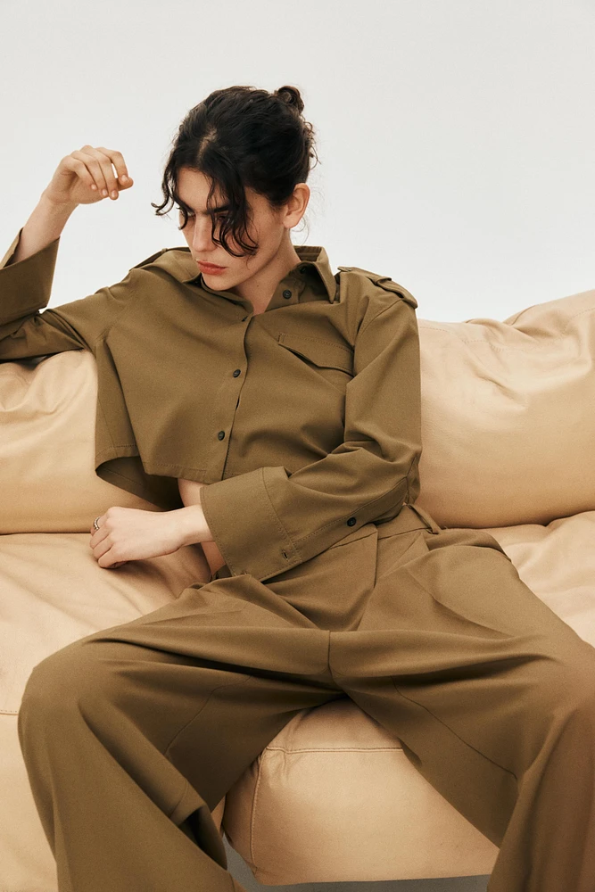 LAPEL COLLAR CROPPED SHIRT
