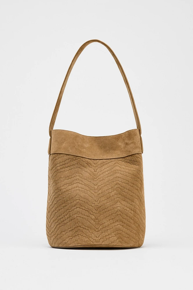 LEATHER BRAIDED MAXI BUCKET BAG