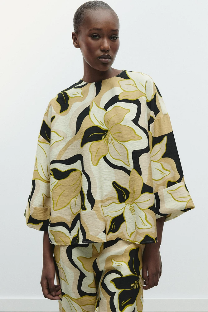 PRINTED WIDE SLEEVE BLOUSE
