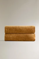 PLAIN CHENILLE BLANKET