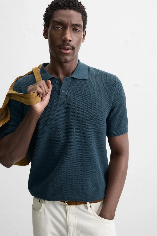 POLO EN MAILLE STRUCTURÉE
