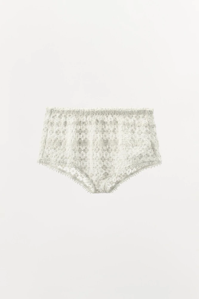 EMBROIDERED MINI SHORTS