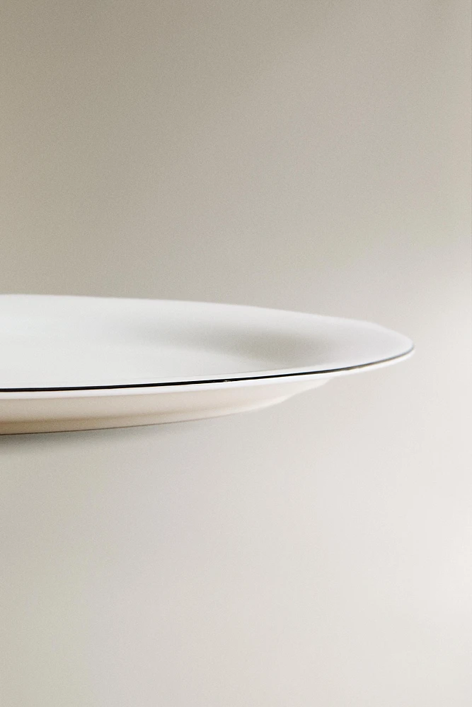 BONE CHINA SERVING DISH WITH BLACK RIM