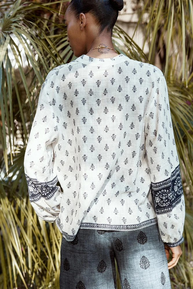 BALLOON SLEEVE PRINTED BLOUSE