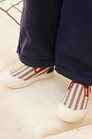 STRIPED SNEAKERS