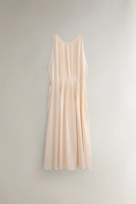 PLEATED SATEEN NIGHTGOWN