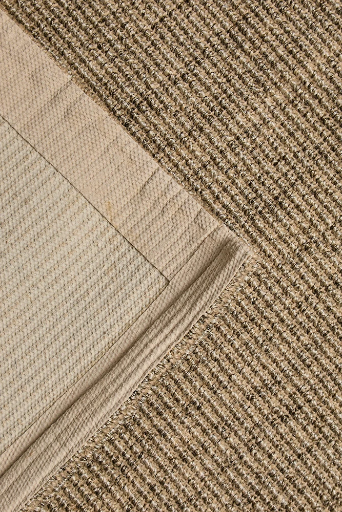 WOVEN SISAL AREA RUG