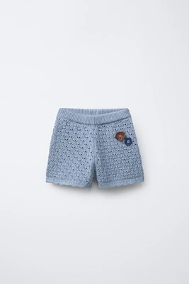 SHORT EN MAILLE À FLEURS AU CROCHET