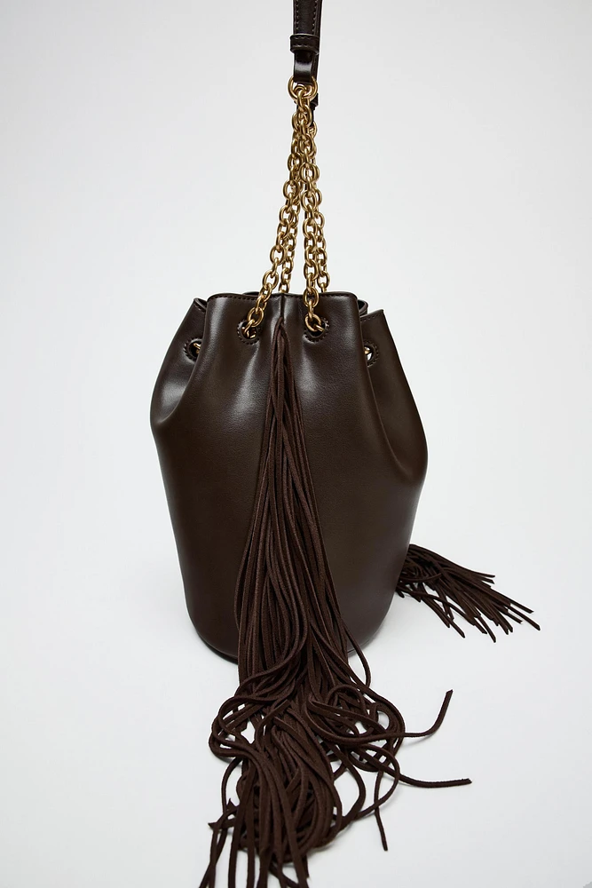 SAC SEAU CYLINDRIQUE À FRANGES