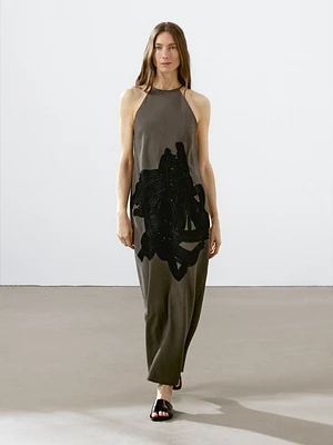 Long dress with contrast ribbons