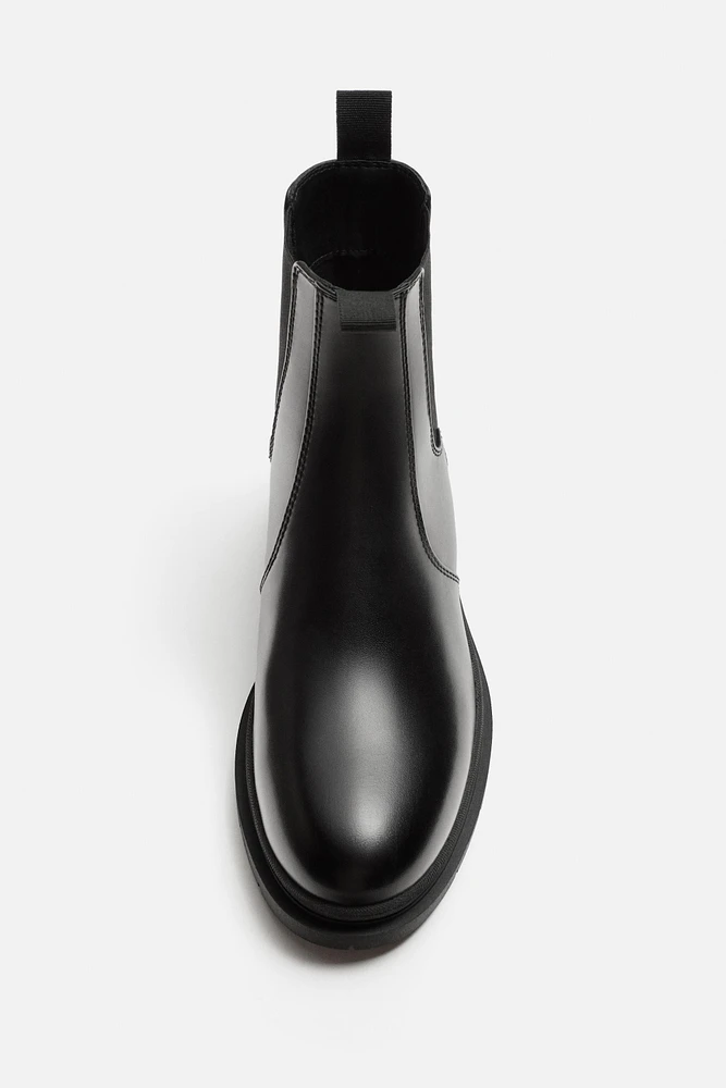 CHUNKY CHELSEA BOOTS