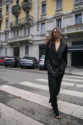 WRINKLED LOOK BLAZER