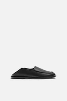MOCASSINS EN CUIR