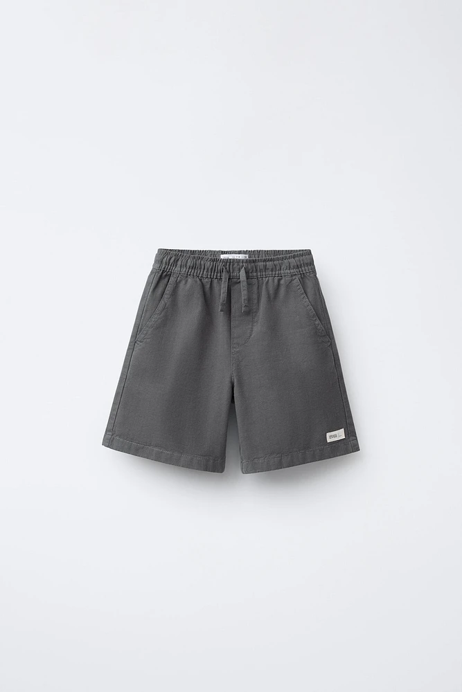WIDE FIT COTTON SHORTS WITH LABEL