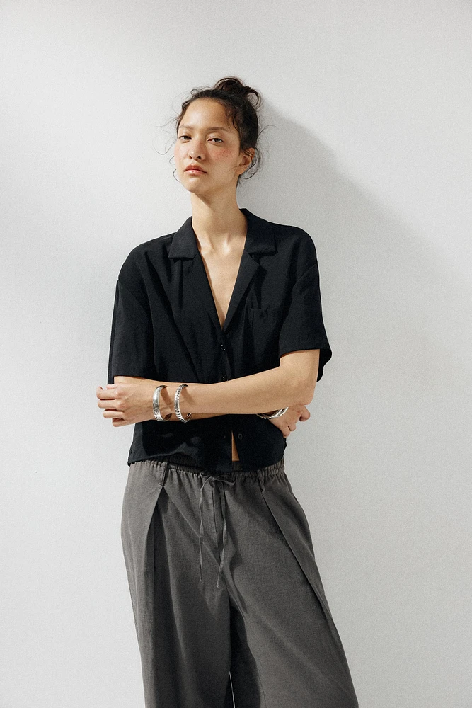 FLOWY POCKET SHIRT