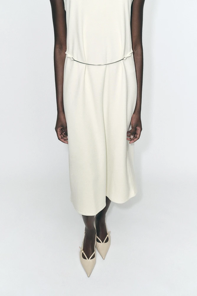 ROBE MI-LONGUE AVEC CEINTURE
