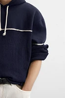 CONTRAST RELAXED FIT SWEATSHIRT