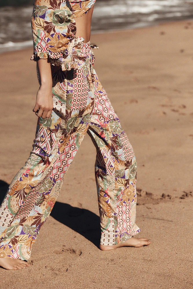 WIDE LEG PRINTED PANTS