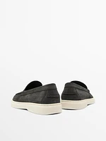 Mocassins croûte de cuir