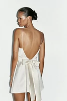 SATIN EFFECT SHORT DRESS WITH BOW DETAIL