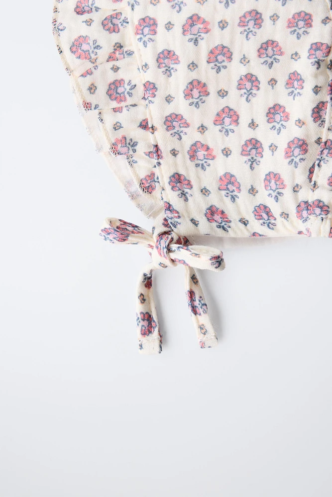 TEXTURED FLORAL BONNET