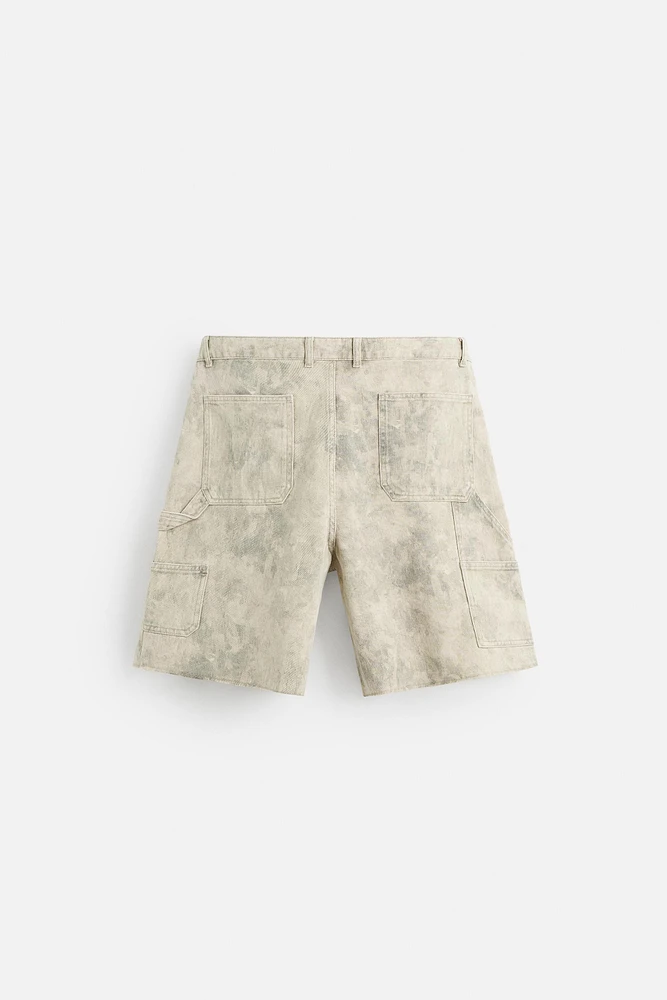 ABSTRACT PRINT CARPENTER POCKET SHORTS