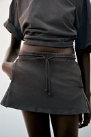 MINI-JUPE EN COTON ÉPAIS EFFET DÉLAVÉ