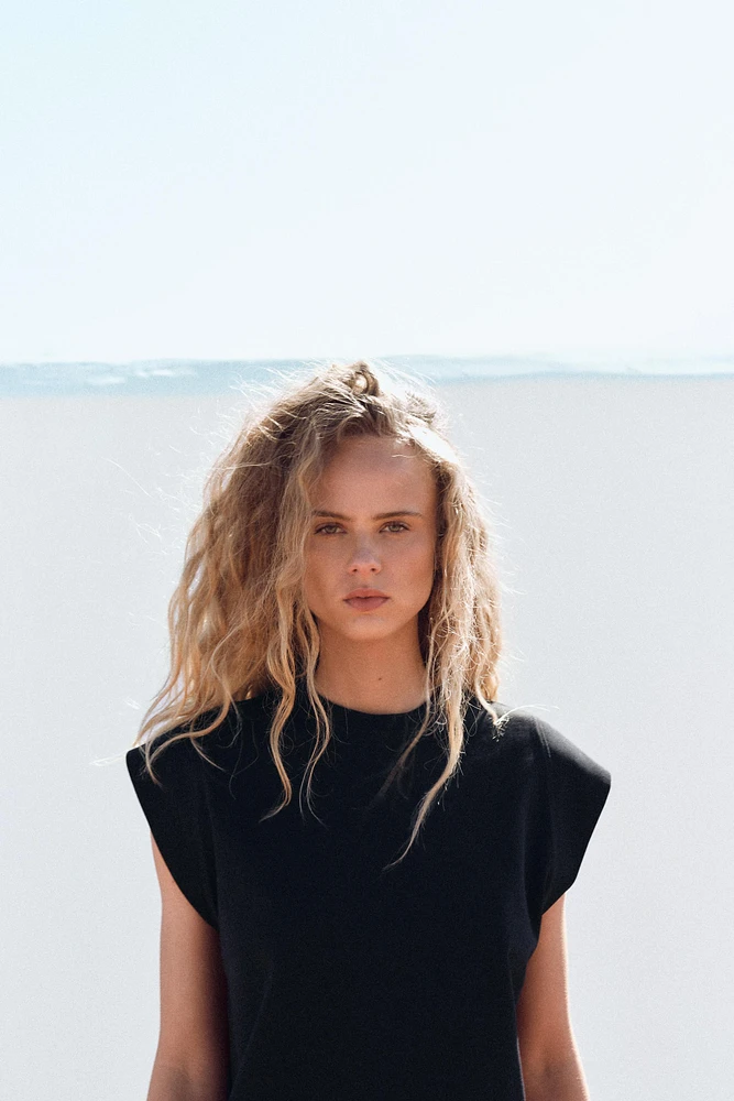 WASHED EFFECT SLEEVELESS T-SHIRT