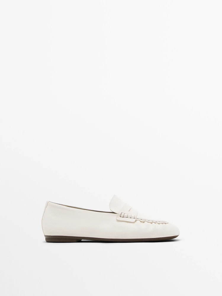 Mocassins souples avec patte