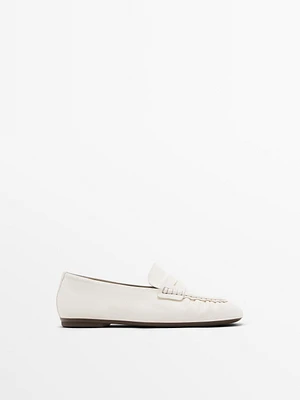 Mocassins souples avec patte