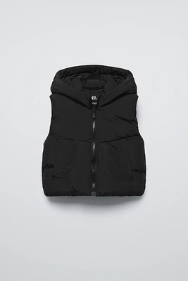 HOODED PUFFER VEST