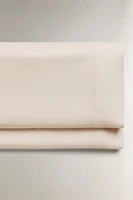 SATEEN FLAT SHEET WITH FESTOON DESIGN (300 THREAD COUNT)