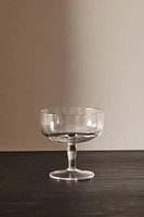 RAISED DESIGN WINE GLASS