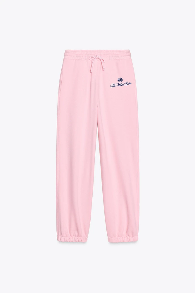 THE WHITE LOTUS FLEECE PANTS