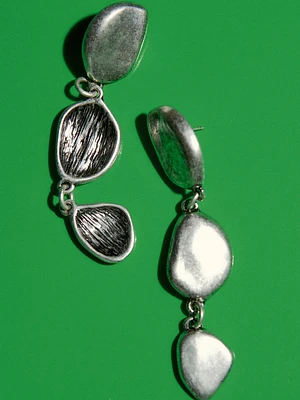 Boucles d’oreilles pendantes feuille