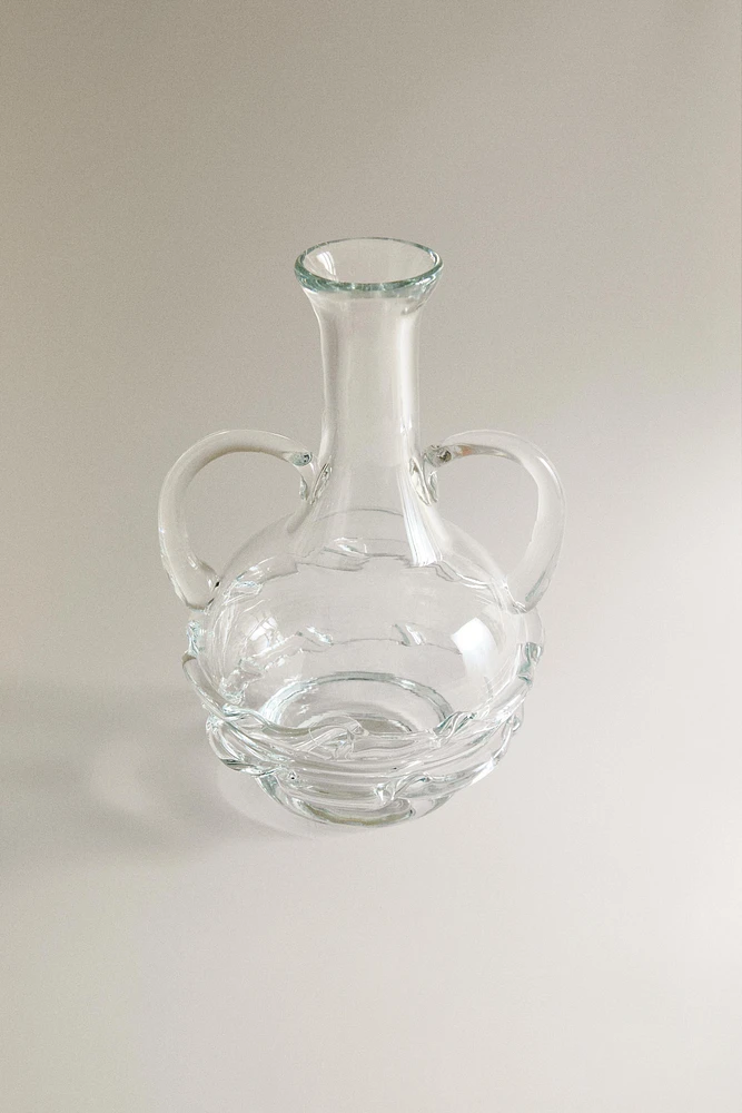 BLOWN GLASS VASE