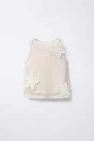HAUT EN CROCHET AVEC APPLIQUÉ FLEURS