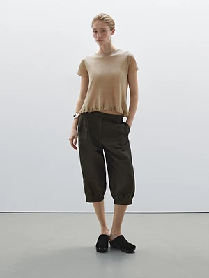 100% linen T-shirt with ruffled hem