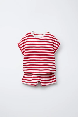 ENSEMBLE T-SHIRT ET BERMUDA GAUFRÉ RAYURES