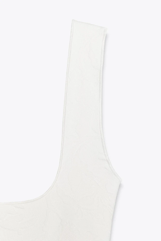 ROBE DÉCOLLETÉ CARRÉ STRETCH
