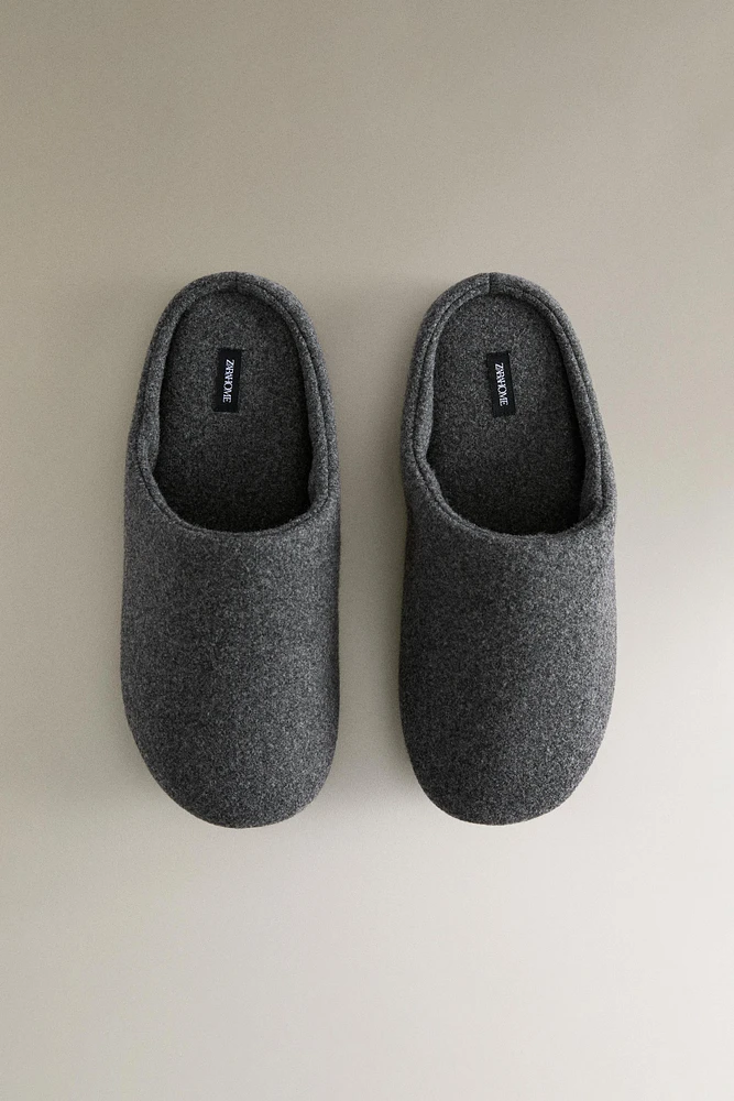 MULE SLIPPERS