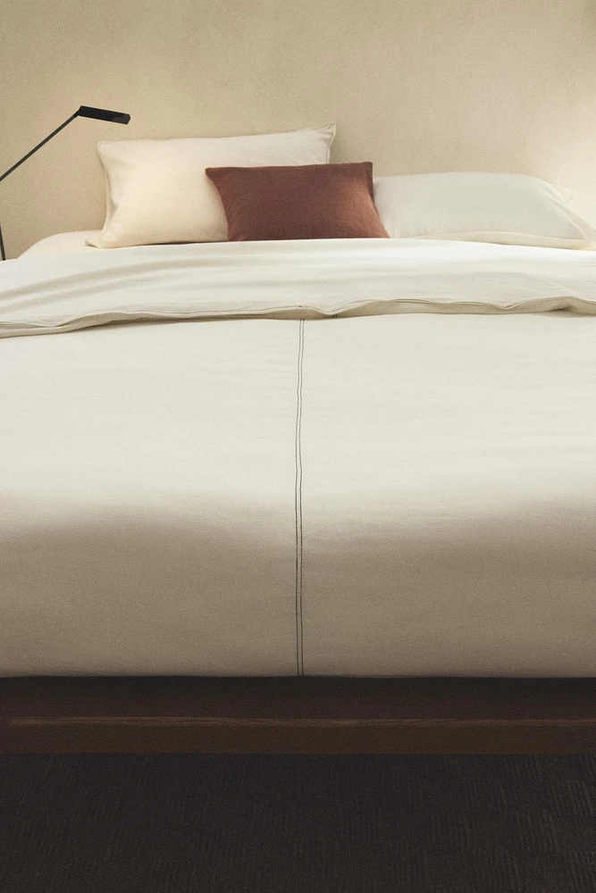 TOPSTITCHED DUVET COVER