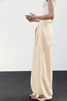 PLEATED BELTED PANTS