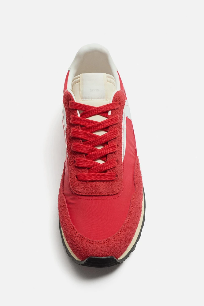 RETRO SNEAKERS