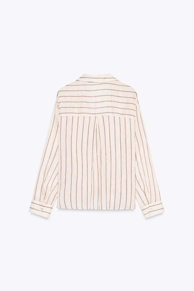 CHEMISE À RAYURES ET NOEUD